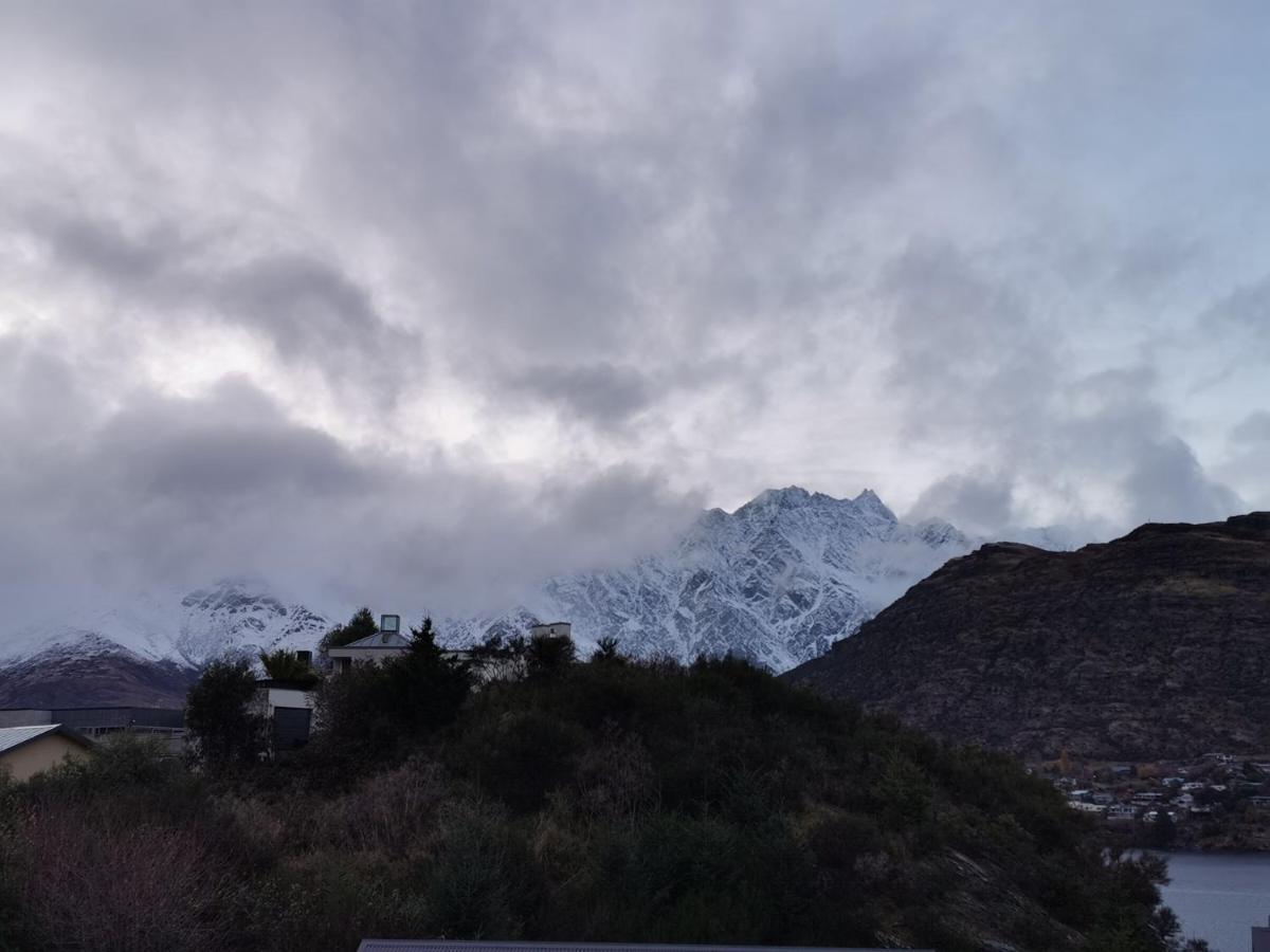Alpine Village Views Queenstown Ngoại thất bức ảnh