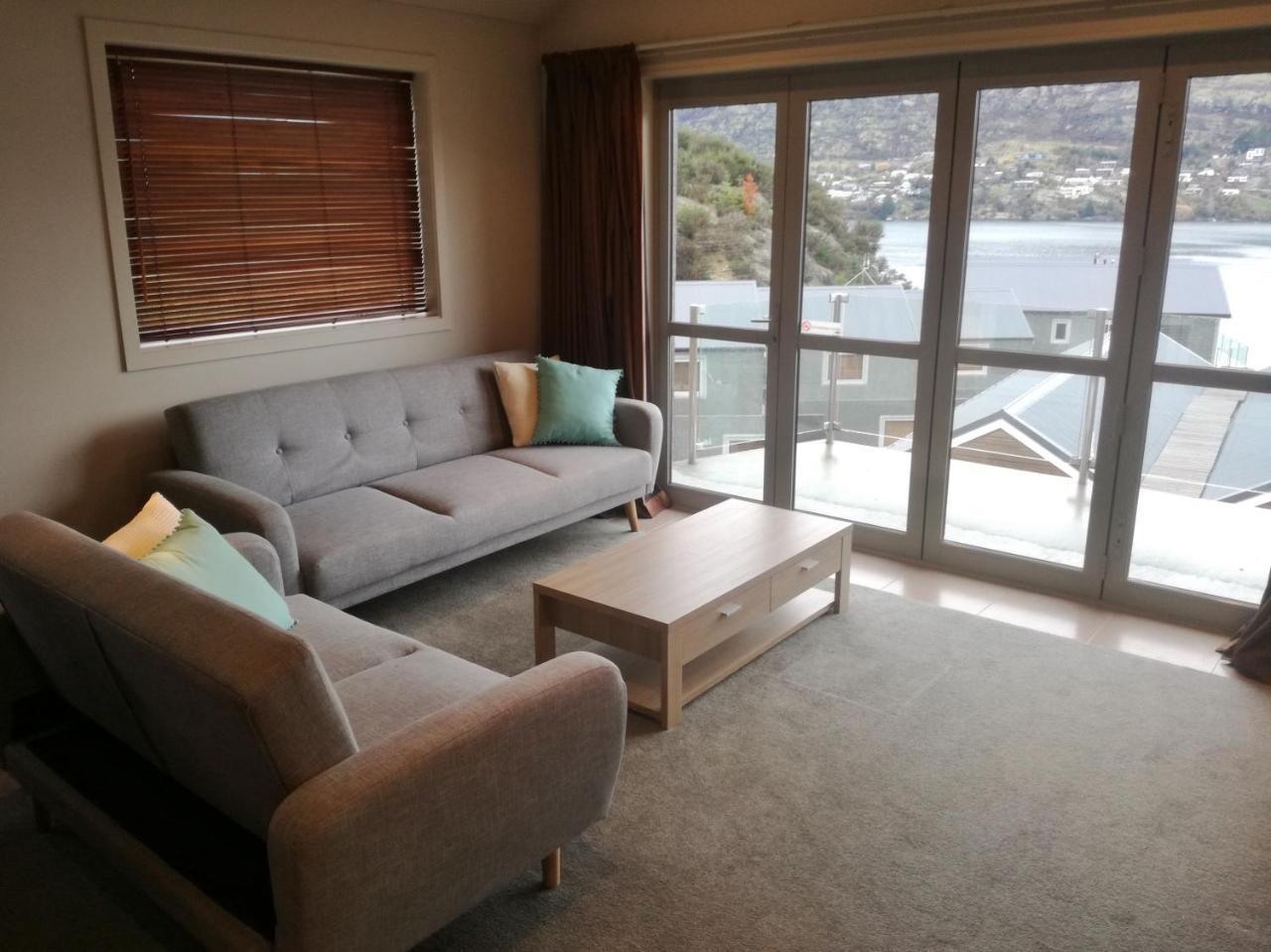 Alpine Village Views Queenstown Ngoại thất bức ảnh